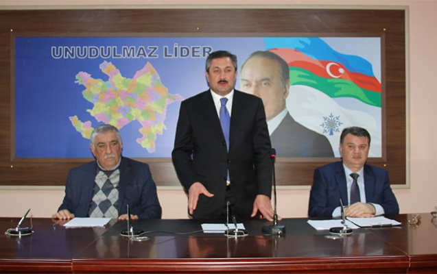 malik-hesenov-bu-defe-genclerle