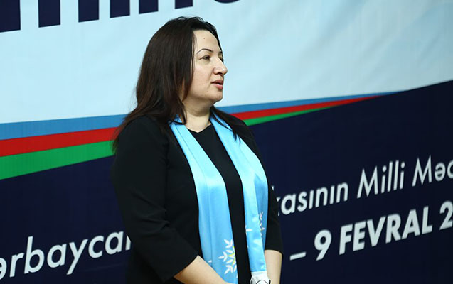 pervin-kerimzadenin-secicilerle-gorusleri-davam-edir