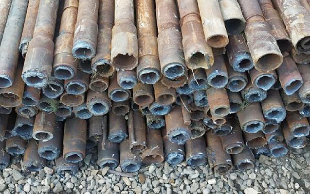 aldiqlari-borularin-pulunu-vermemis-basqasina-satdilar