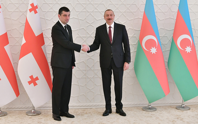 giorgi-qaxaria-ilham-eliyeve-zeng-etdi