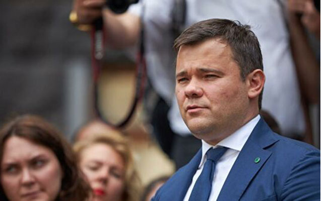 ukraynanin-prezident-ofisinin-rehberi-istefa-verib