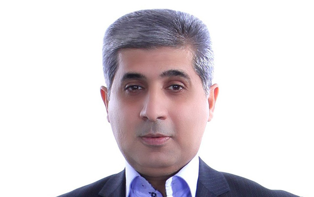 ceyhun-musaoglu-reqibi-oqtay-esedovu-tebrik-etdi