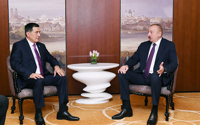 ilham-eliyev-munxende-norovla-gorusdu