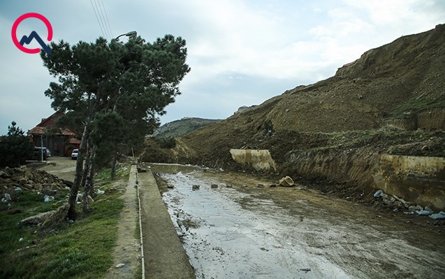 bakida-yene-surusme-oldu