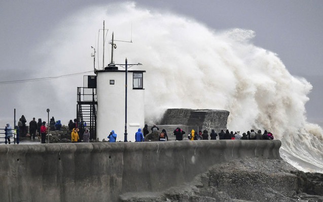 denis-2-neferin-heyatina-son-qoydu