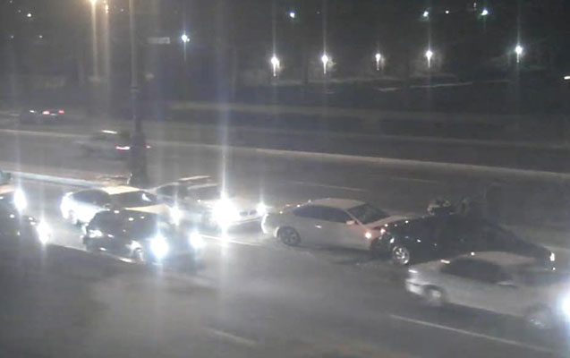 heyder-eliyev-prospektinde-qeza-sixliq-yaratdi