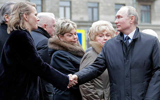 putin-sobcakin-elini-sixdi