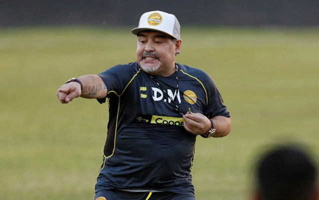 maradona-oyun-vaxti-narkotik-qebul-edib