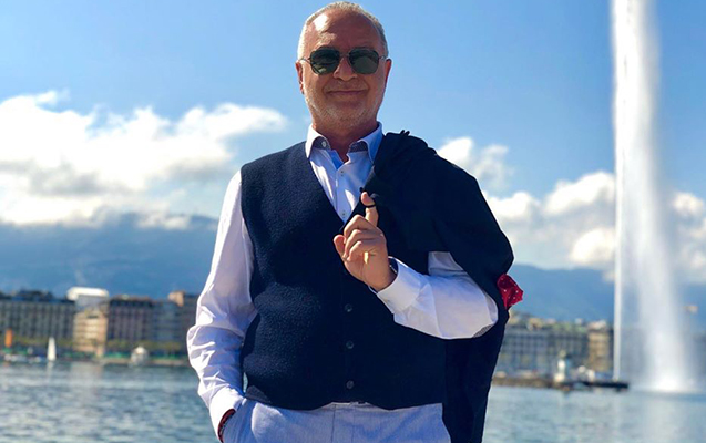 ana-var-ki-isden-sonra-eve-deyil-kafede-sekil-cekdirmeye-gedir