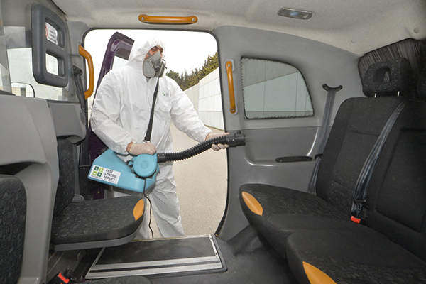 “Bakı Taksi Xidməti”nin taksiləri dezinfeksiya olunur