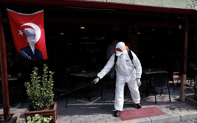 Türkiyədə daha 34 nəfər koronavirusdan öldü