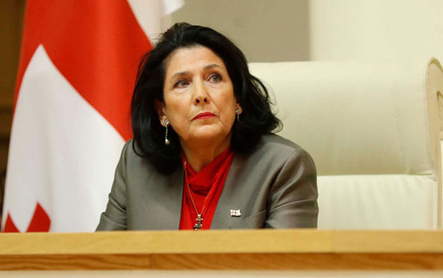 Gürcüstan Prezidentinə qarşı impiçment prosesi başladıldı