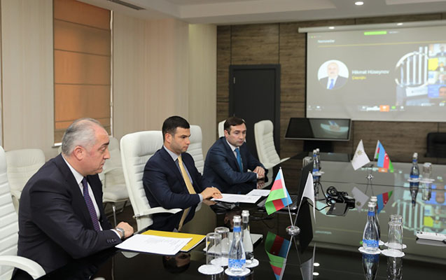 azerbaycanda-ey-ilin-is-adami-musabiqesinin-qalibi-elan-edildi