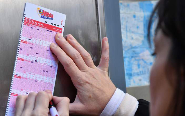 mega-millions-un-215-milyon-dollarliq-cekpotu-ucun-nece-reqabet-aparmaq-olar