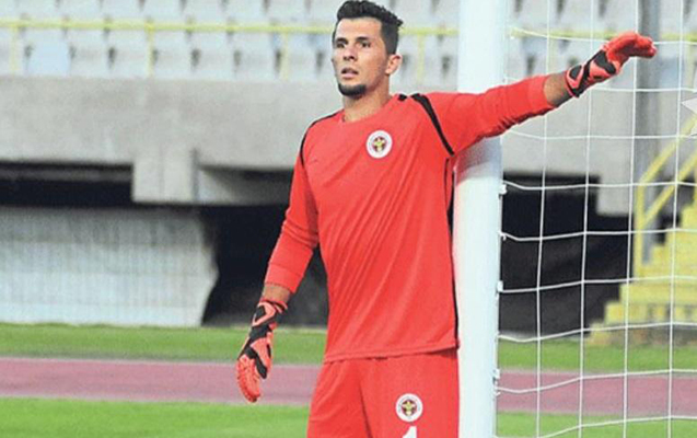 qarabag-bu-qapicini-transfer-etmek-isteyir