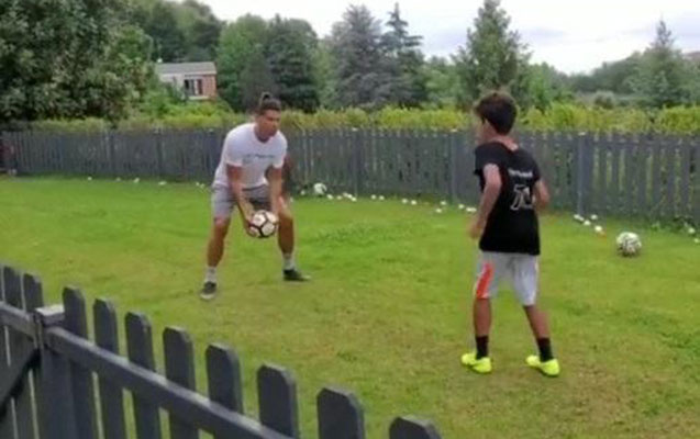 ronaldo-oglu-ile-mesq-goruntulerini-paylasdi