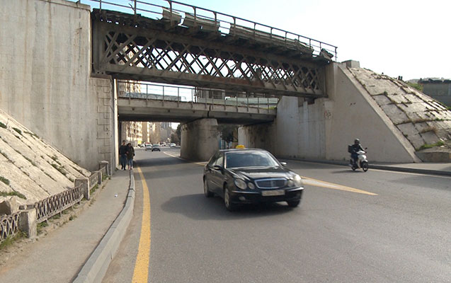 bakida-yeni-yol-qovsagi-yaradilir