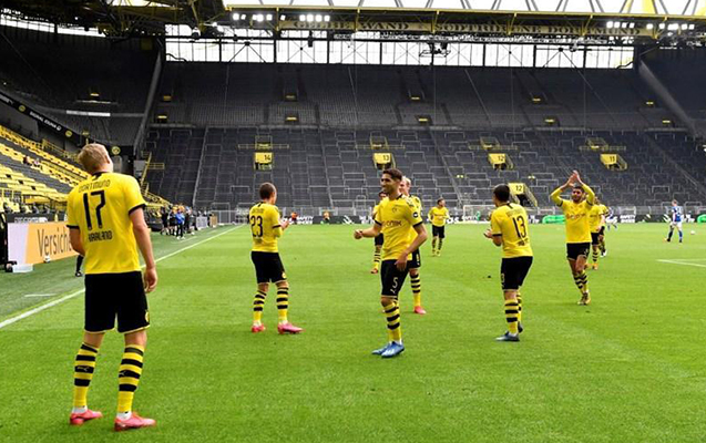 bundesliqa-berpa-olundu-qolu-bele-qeyd-etdiler