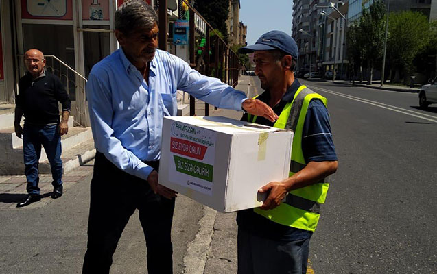 nerimanovda-azteminatli-ailelere-bayram-sovqati-verildi