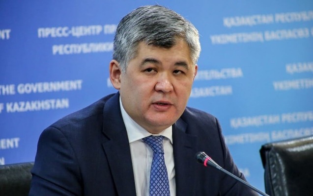 qazaxistanin-sehiyye-nazirinde-koronavirus-askarlandi