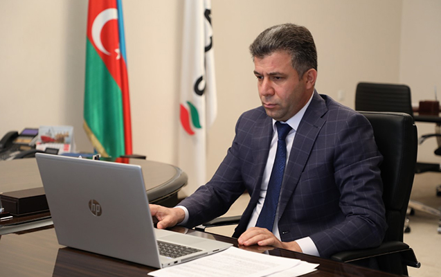 azeriqaz-rehberliyi-sahibkarlarla-borc-meselelerini-muzakire-etdi