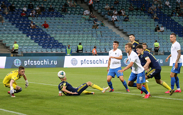 futbolculari-koronavirusa-yoluxan-komandaya-10-qol-vurdular