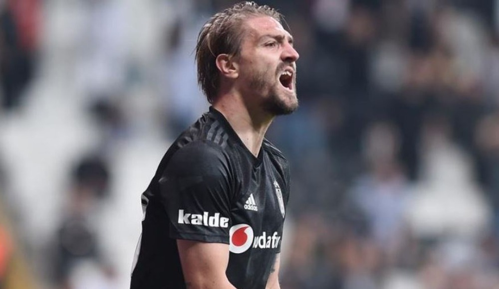 caner-erkin-besiktasdan-ayrilir