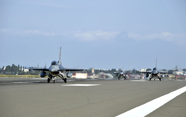 turkiyenin-f-16-teyyareleri-azerbaycana-geldi