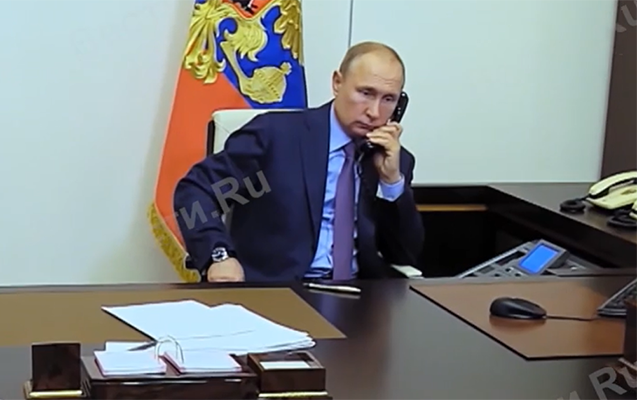 Paşinyan Putinə iclas zamanı dayanmadan zəng etdi - Video