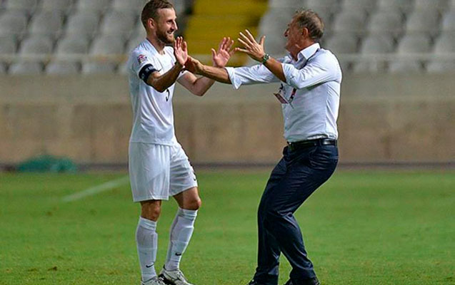 de-byazi-ve-maksim-medvedev-kimlere-ses-verib