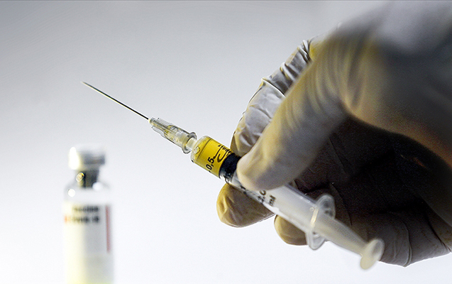 İran koronavirusa qarşı ilk peyvəndini sınaqdan keçirdi
