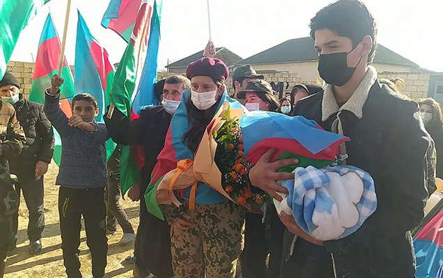 daha-bir-sehid-ogluna-atasinin-adi-qoyuldu