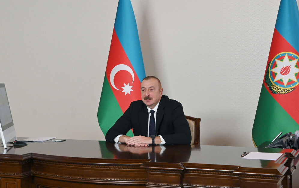 ilham-eliyev-turkmenistan-prezidenti-ile-videokonfrans-kecirdi