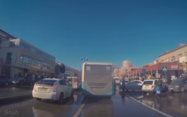 avtobus-zolaqlarinda-qanunsuz-parklanmalar-var