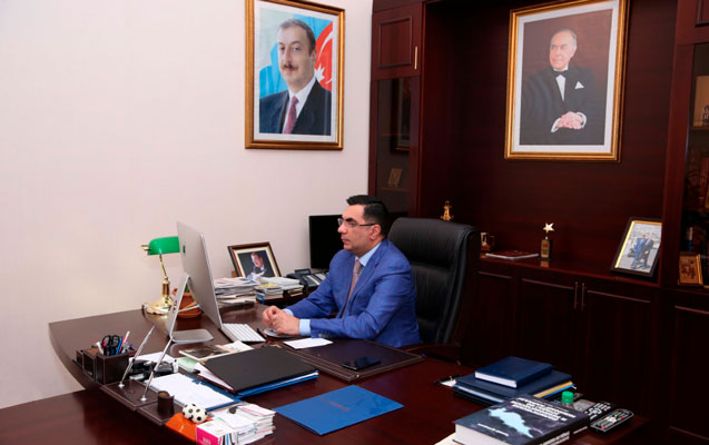 elmar-qasimov-prezident-teqaudculeri-ile-onlayn-gorus-kecirdi