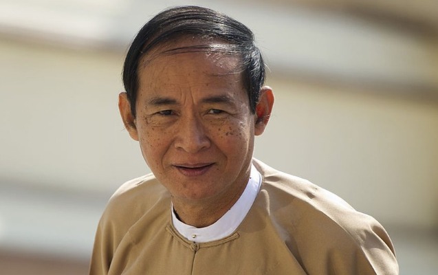 myanmanin-devrilmis-prezidenti-namelum-yere-aparilib