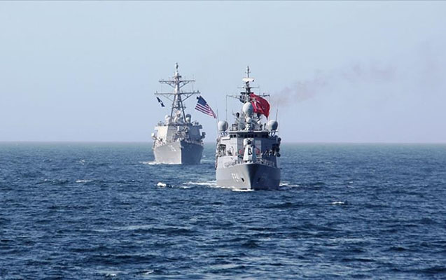 Türkiyə və ABŞ donanmaları Qara dənizdə birgə təlimlər keçirir