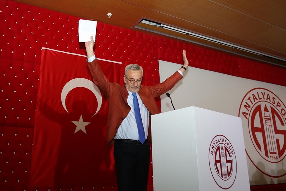 super-liqa-klubunun-yeni-prezidenti-belli-oldu
