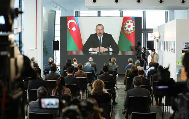 prezidentin-4-saatdan-cox-davam-eden-metbuat-konfransi