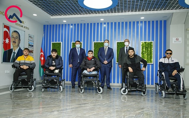 5-qazimiz-muherrikli-tekerli-oturacaqla-temin-olundu