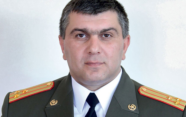 yuri-xacaturovun-general-oglu-da-pasinyani-istefaya-cagirdi
