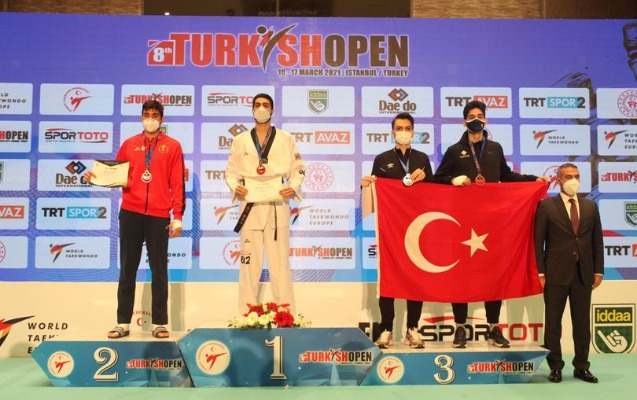 taekvondocumuz-turkish-opende-qizil-medal-qazandi