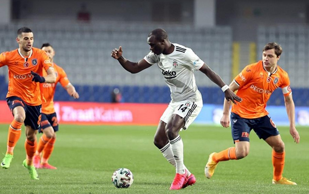 besiktas-istanbul-derbisinin-qalibi-oldu
