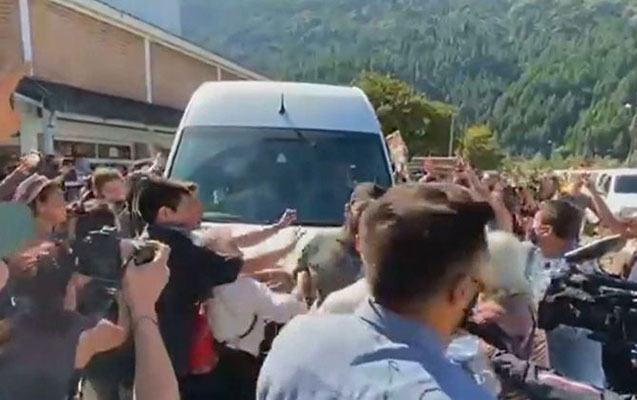 argentina-prezidentine-hucum-edildi