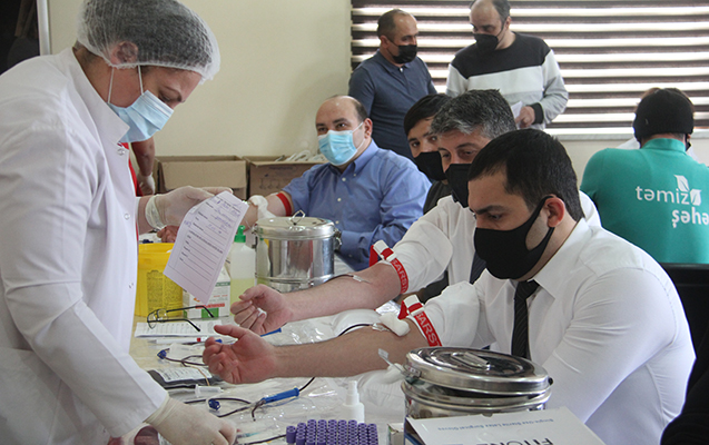 temiz-seher-asc-novbeti-qanverme-aksiyasi-kecirib