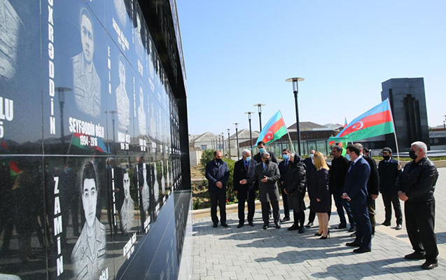 memorial-abide-kompleksinin-acilisi-oldu