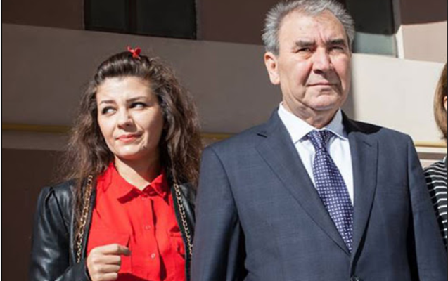 cemil-hesenlinin-qizi-aciqlama-yaydi