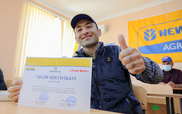 kombayn-mexanizatorlarina-pulsuz-telimler-kecirildi