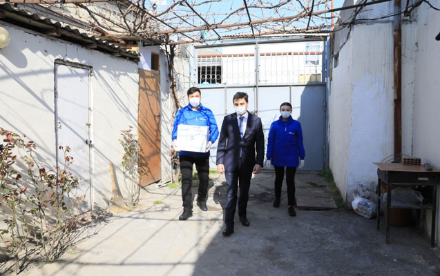 sehid-ve-qazi-ailelerine-sovqatlar-catdirildi
