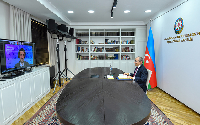 iqtisadiyyat-naziri-qlobal-texnologiya-idareetmesi-sammitinde-istirak-edib